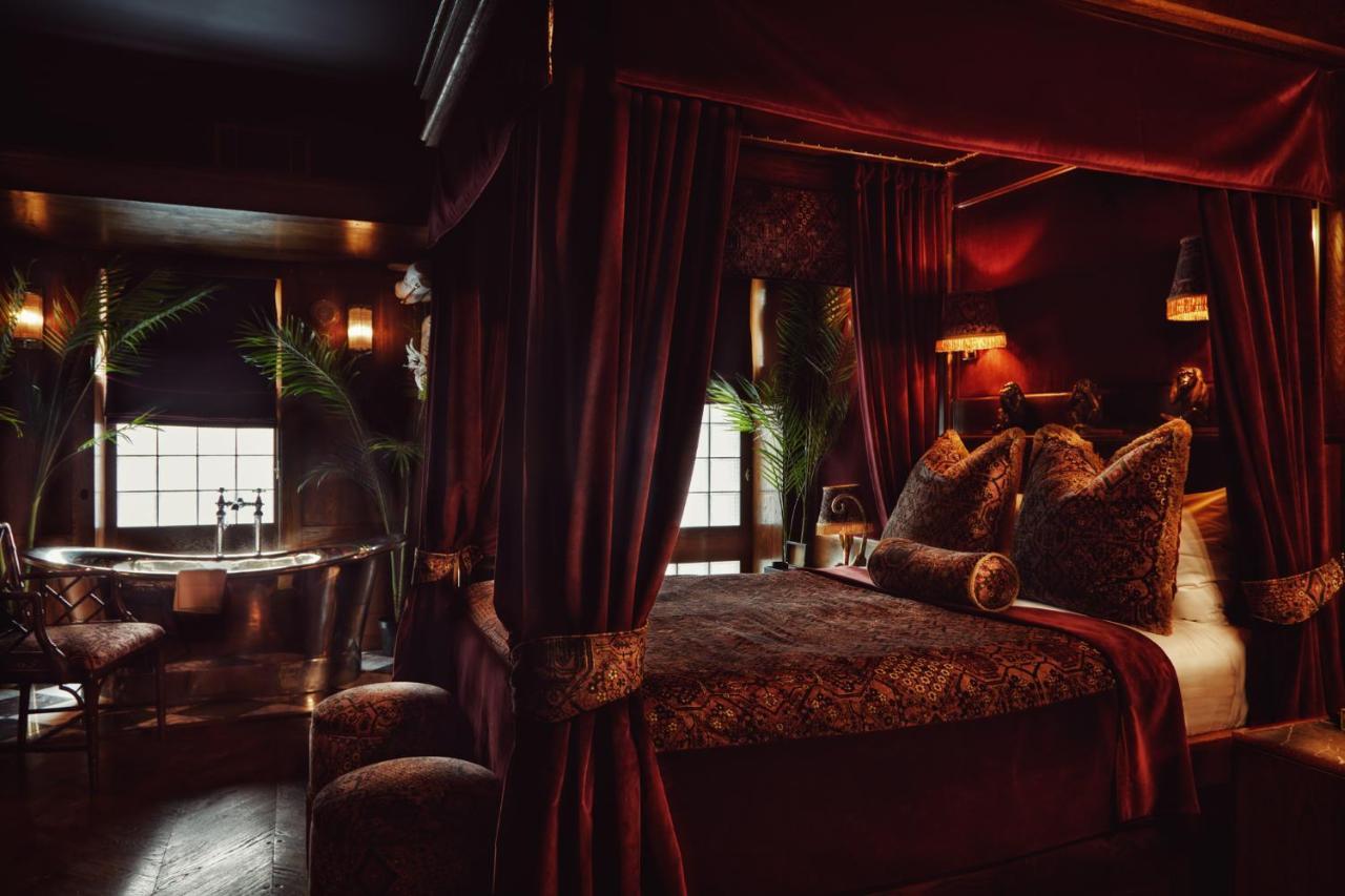 House Of Gods Royal Mile Hotel EDI Exterior foto